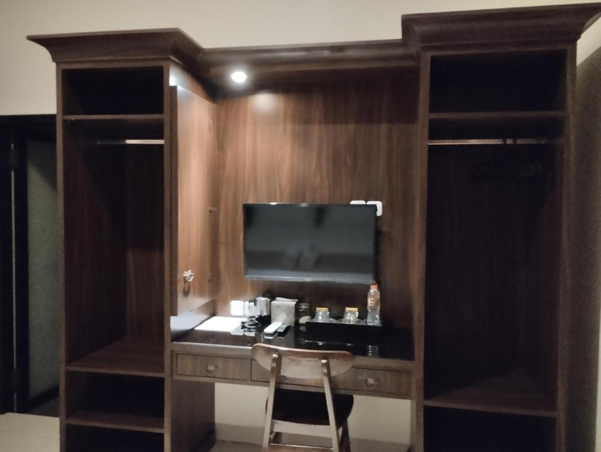 Omah Watu Homestay Yogyakarta Exterior foto